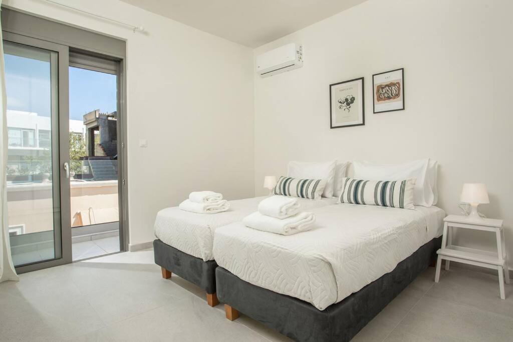 Apartment Cozy In The Heart Of Rhodes Center