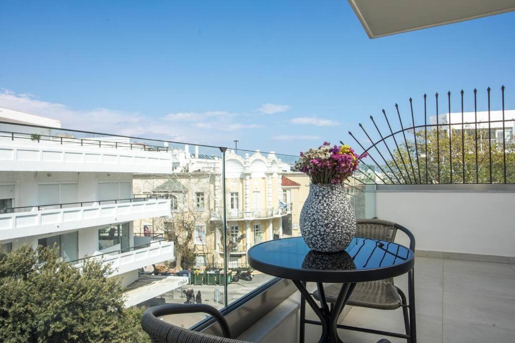 Apartment Cozy In The Heart Of Rhodes Center Rhodes City
