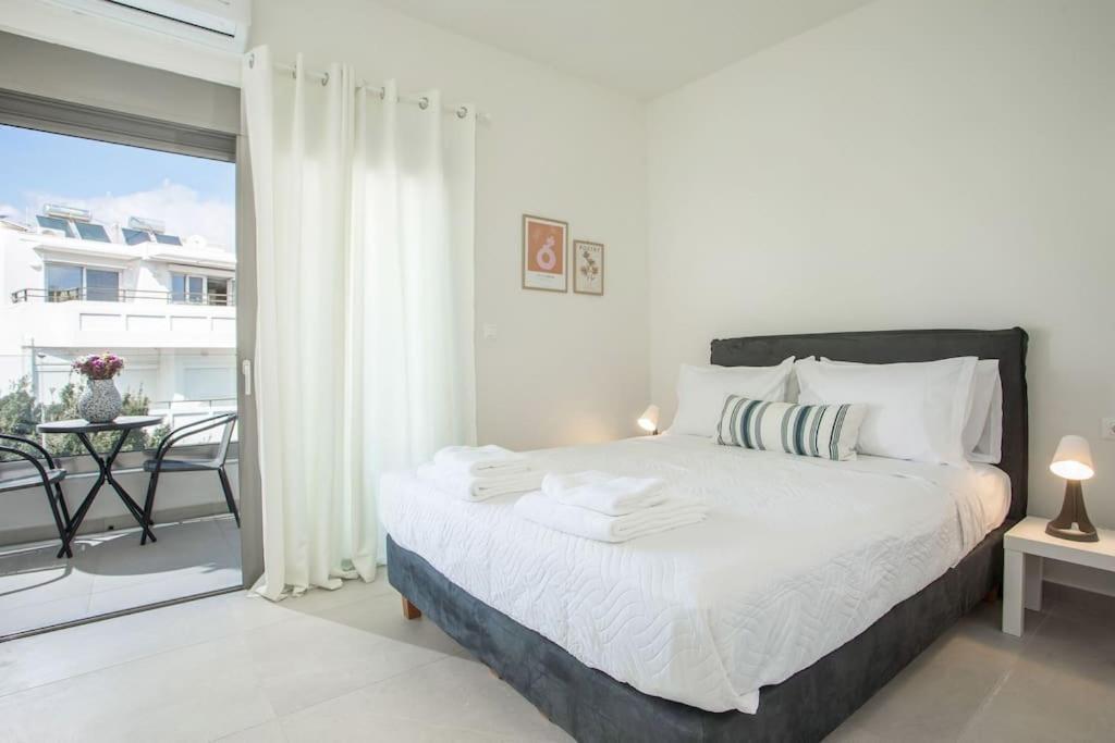 Apartment Cozy In The Heart Of Rhodes Center
